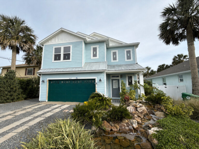 south jacksonville beach exterior paint job in coastal blue color